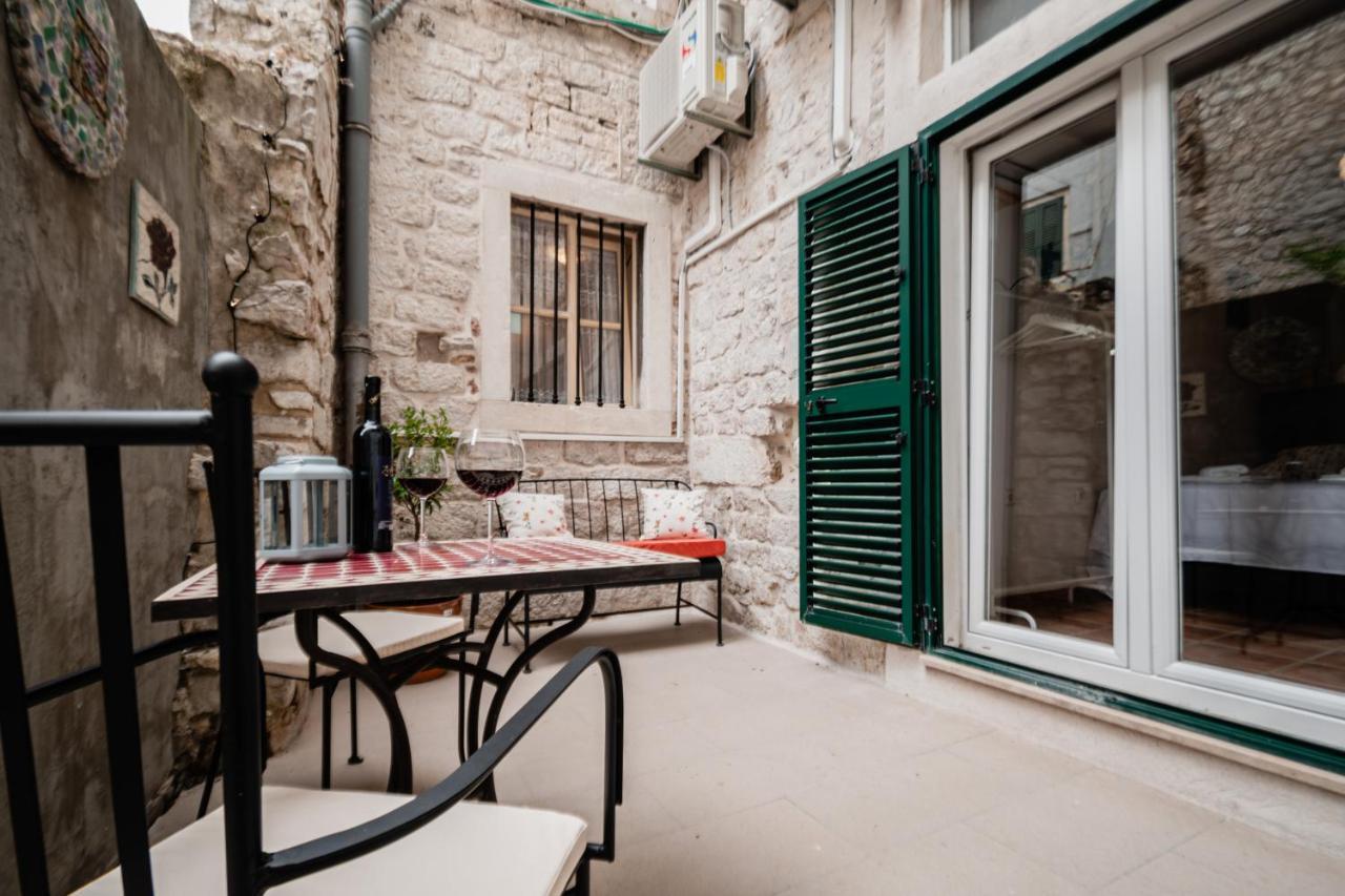 Lito Apartments Σίμπενικ Εξωτερικό φωτογραφία