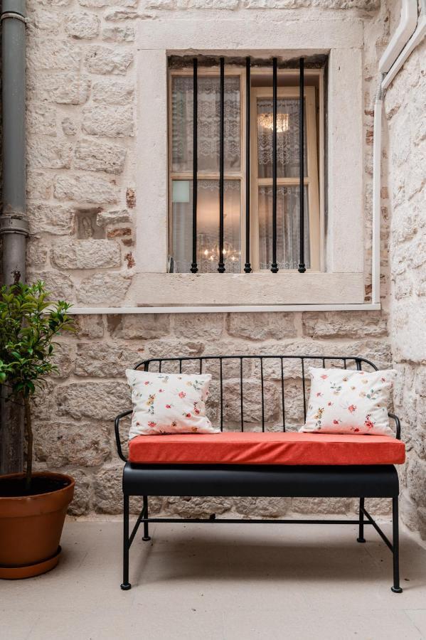 Lito Apartments Σίμπενικ Εξωτερικό φωτογραφία